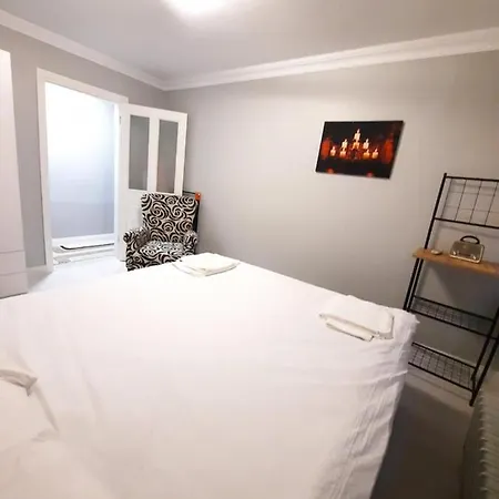 Two Bedroom In Osmanbey * 伊斯坦布尔